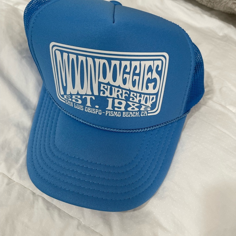 Moondoggiies Blue Trucker Hat adjustable. Unworn. Like new. Unisex